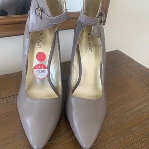 Nine West Gray/Tan Leather Heels with Ankle Strap